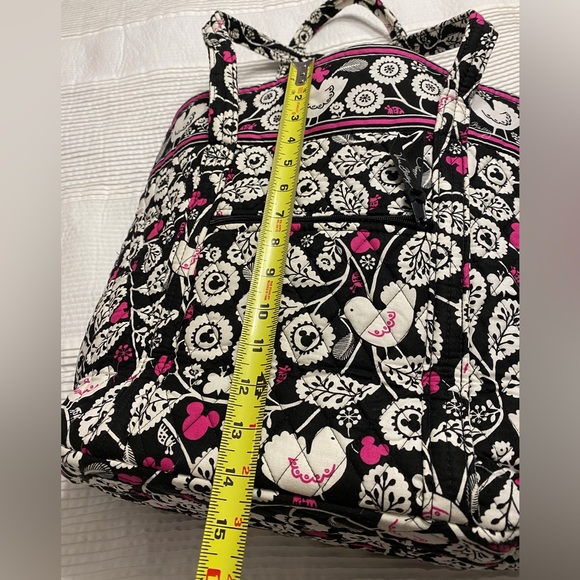 NWOT Disney Vera Bradley “Vera” tote
Retired Pattern - Picture 10 of 12